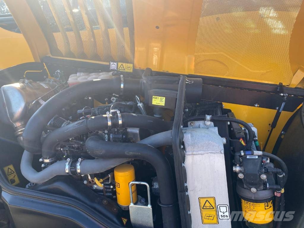 JCB 540-170 Teleskopiniai krautuvai