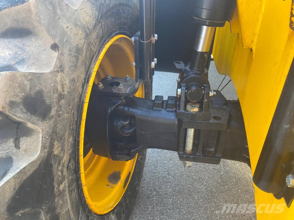 JCB 540-170 Teleskopiniai krautuvai