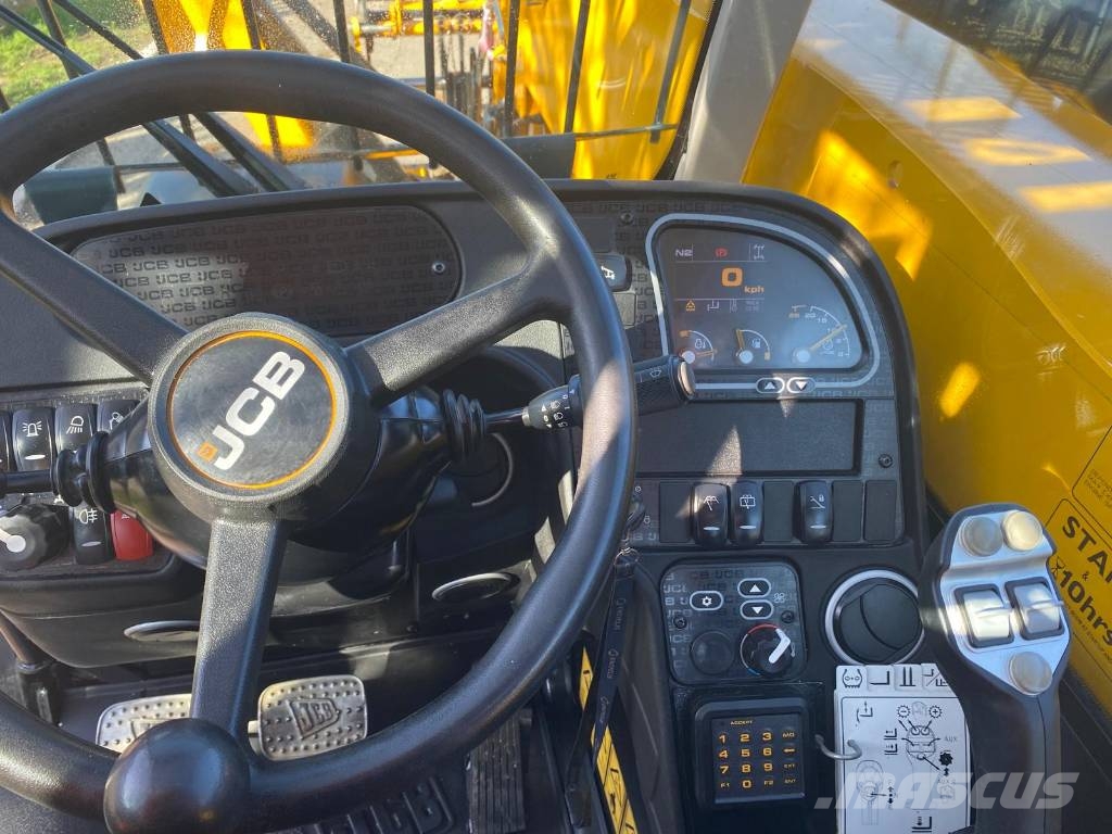 JCB 540-170 Teleskopiniai krautuvai