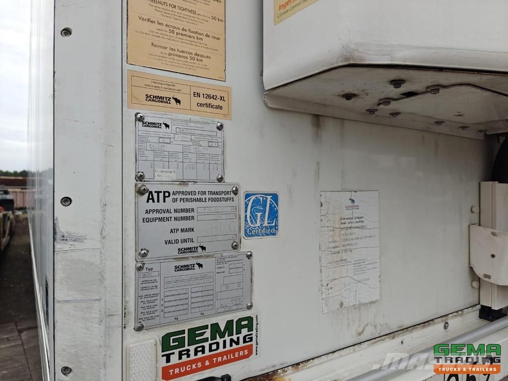 Schmitz Cargobull SKO 24 Refrigerator/Freezer Box + ThermoKing SLX30 Poluprikolice hladnjače