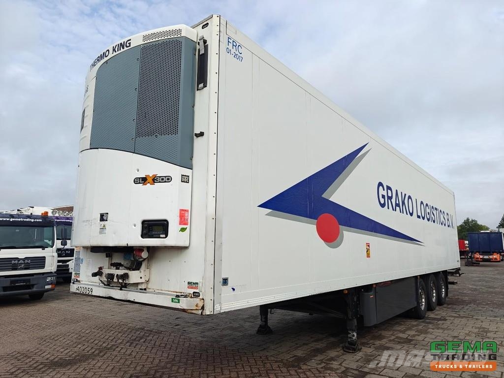 Schmitz Cargobull SKO 24 Refrigerator/Freezer Box + ThermoKing SLX30 Poluprikolice hladnjače
