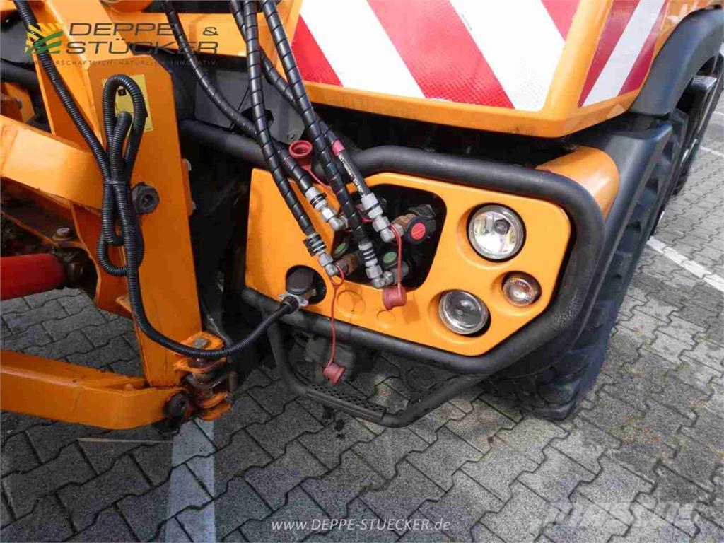 MB Trac Unimog U318 mit Schild+Streuer Maszyny rolnicze - Inne