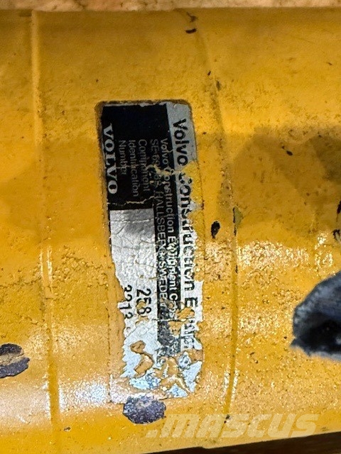 Volvo L 950 MM SIŁOWNIK SKRĘTU Hydraulics