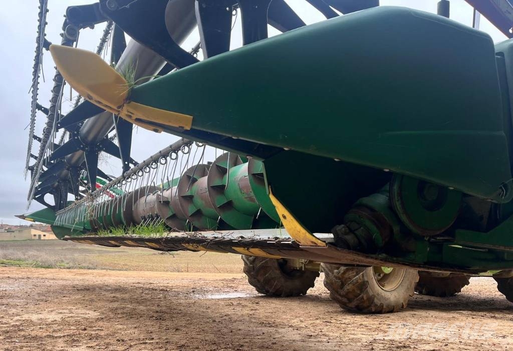 John Deere 625 F Outro equipamento de ceifa