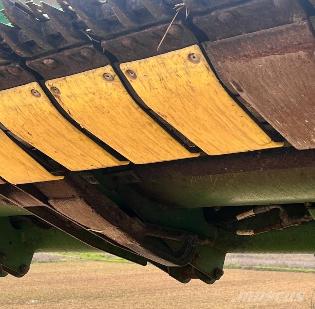 John Deere 625 F Outro equipamento de ceifa