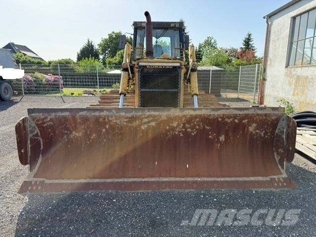 Komatsu D 65 P-8 Μπουλντόζες με ερπύστριες