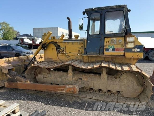 Komatsu D 65 P-8 Μπουλντόζες με ερπύστριες