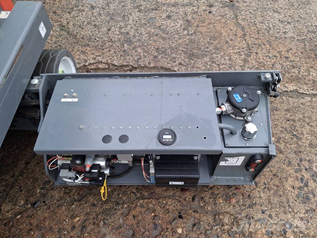 SkyJack SJ III 3219 Šķerveida pacēlāji