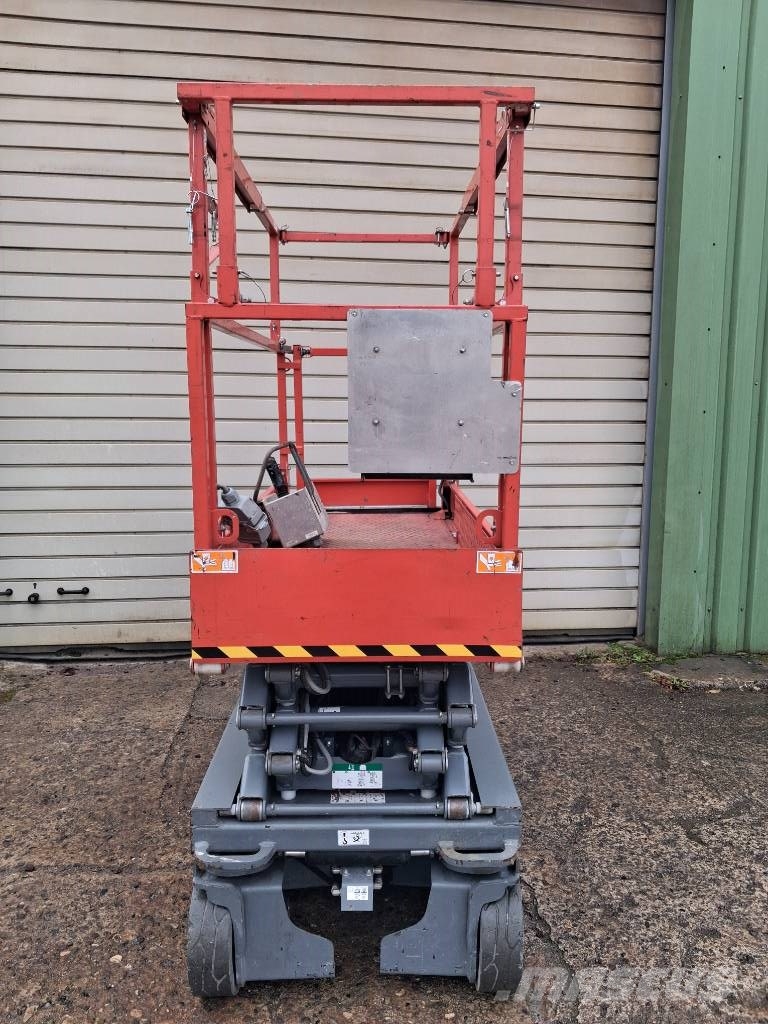 SkyJack SJ III 3219 Šķerveida pacēlāji