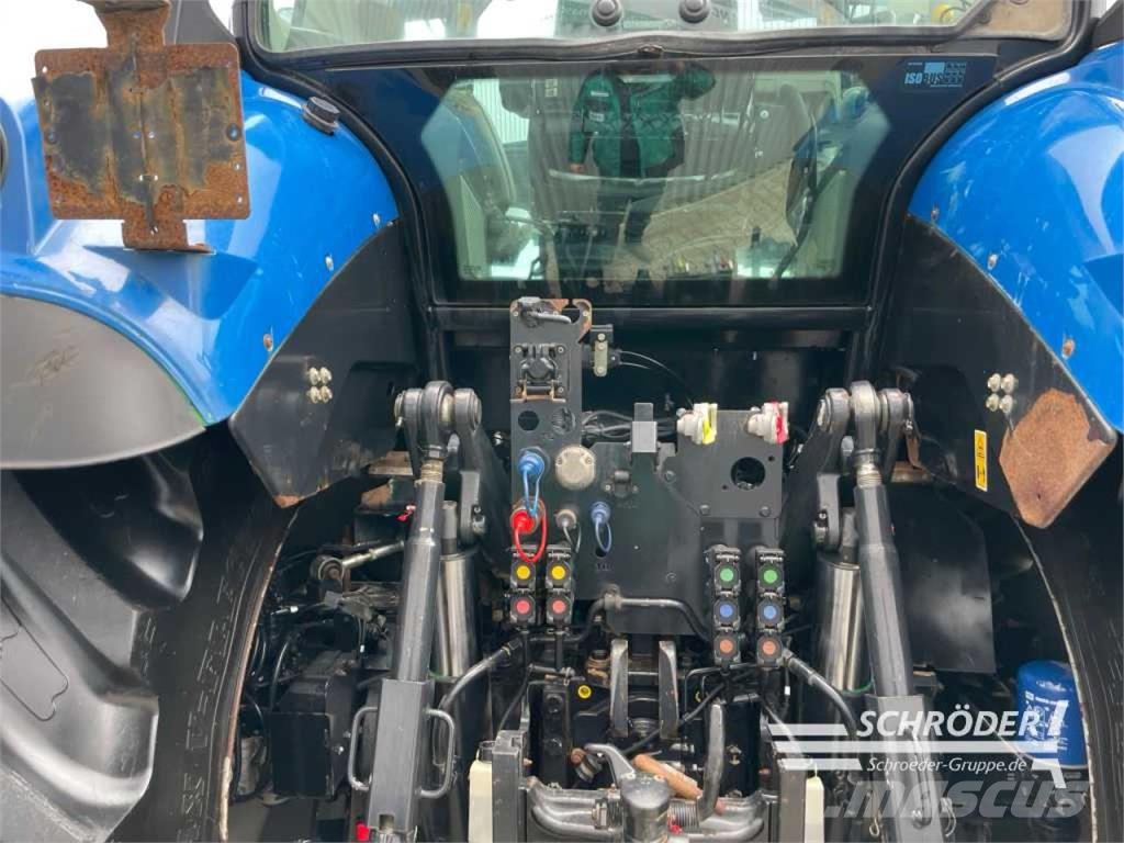Deutz-Fahr 6215 TTV Trattori