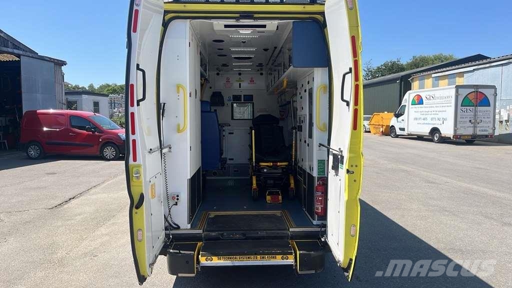 Fiat Ducato A&E Fiat Ducato A&E Vehicle with Stryker Pr Ambulante