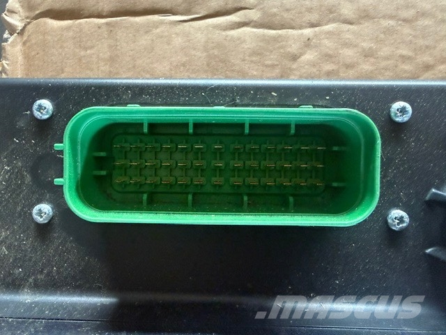 CAT C4.4 ACERT T4F | SCR / DOC EMULATOR 電子機器