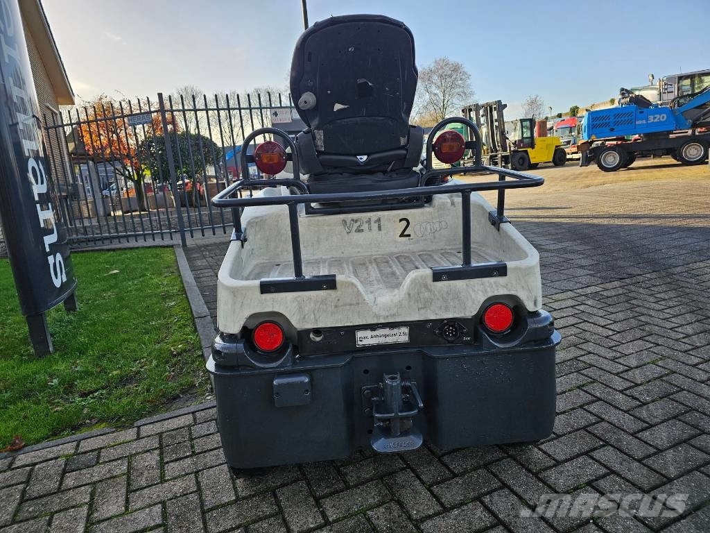 Still R 06 Compact tractors