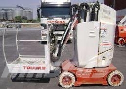 Grove Toucan 1100 رافعات السارية الرأسية