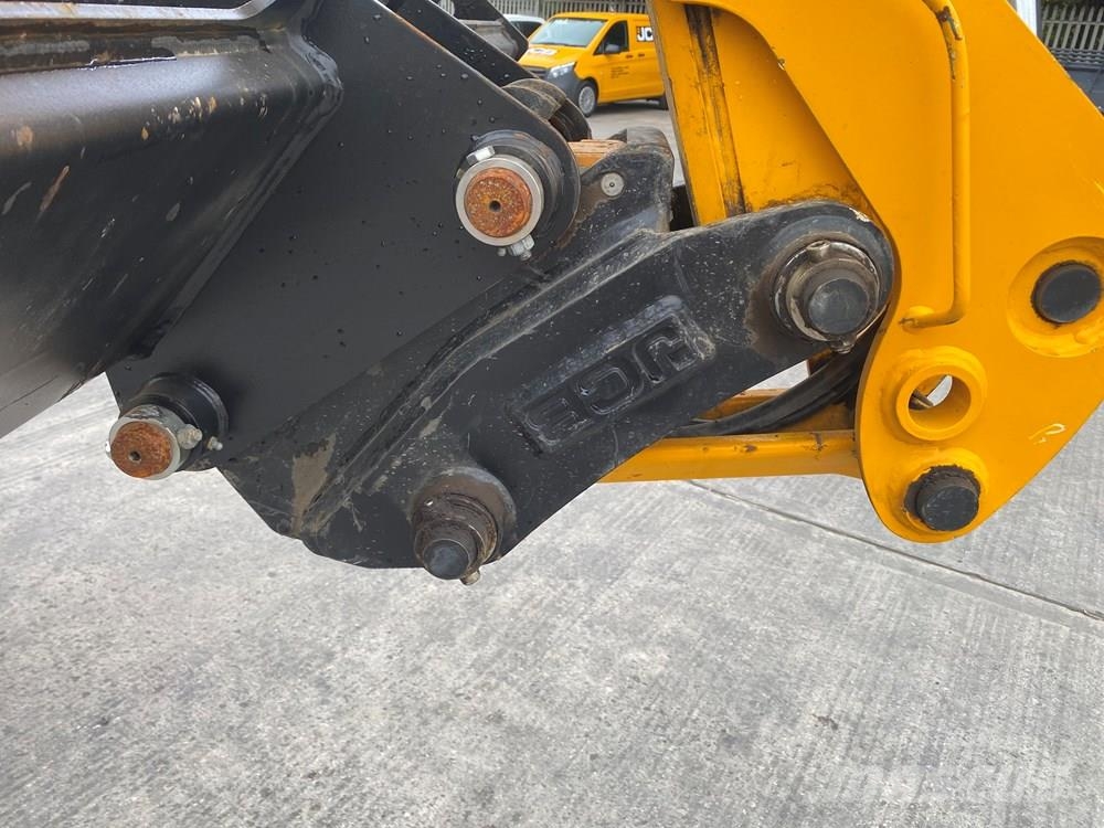 JCB 3CX Plus Rendegravere