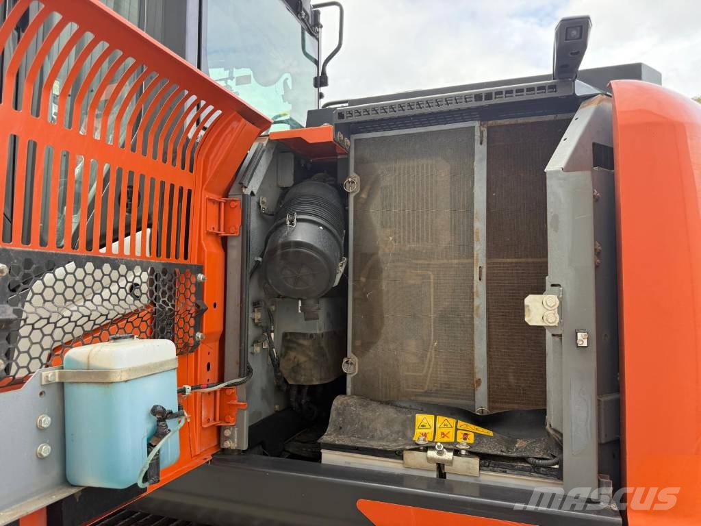 Hitachi ZX130LCN-7 Εκσκαφείς με ερπύστριες