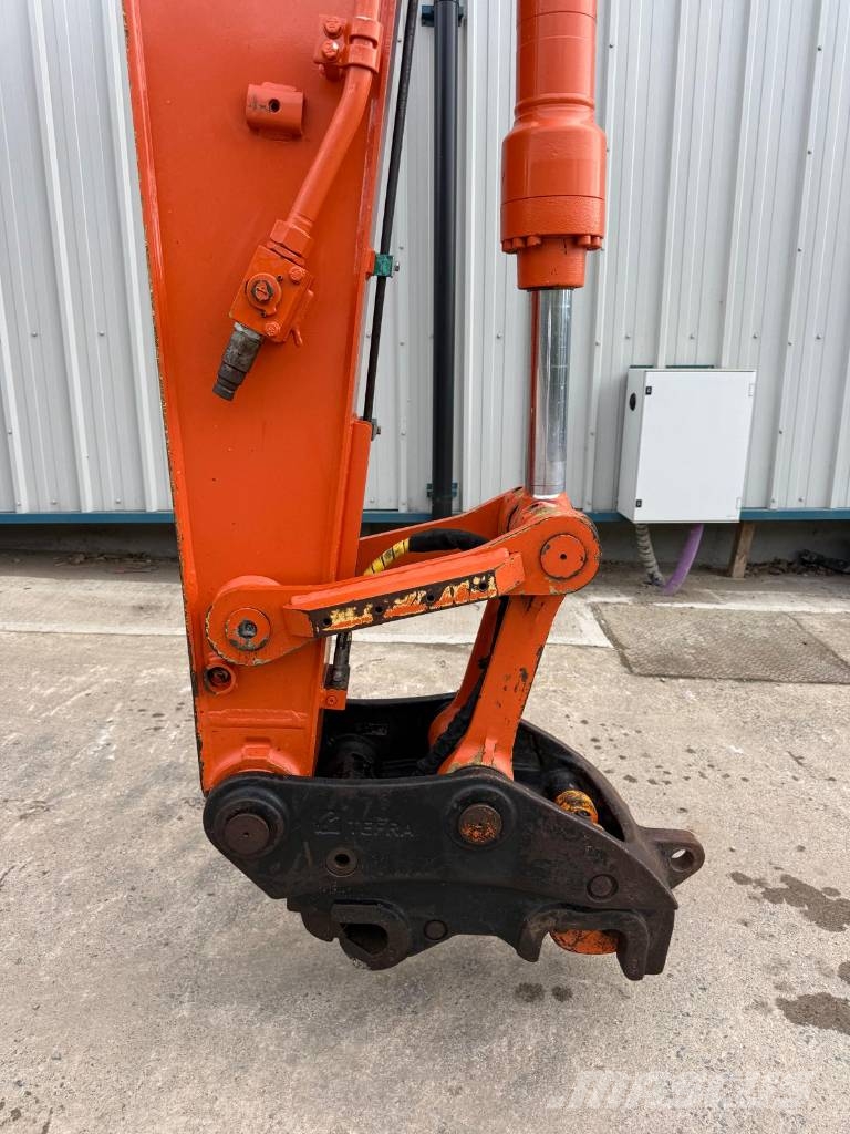Hitachi ZX130LCN-7 Εκσκαφείς με ερπύστριες