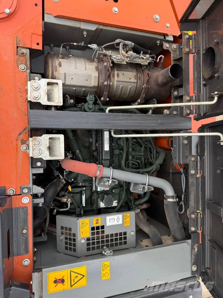 Hitachi ZX130LCN-7 Εκσκαφείς με ερπύστριες