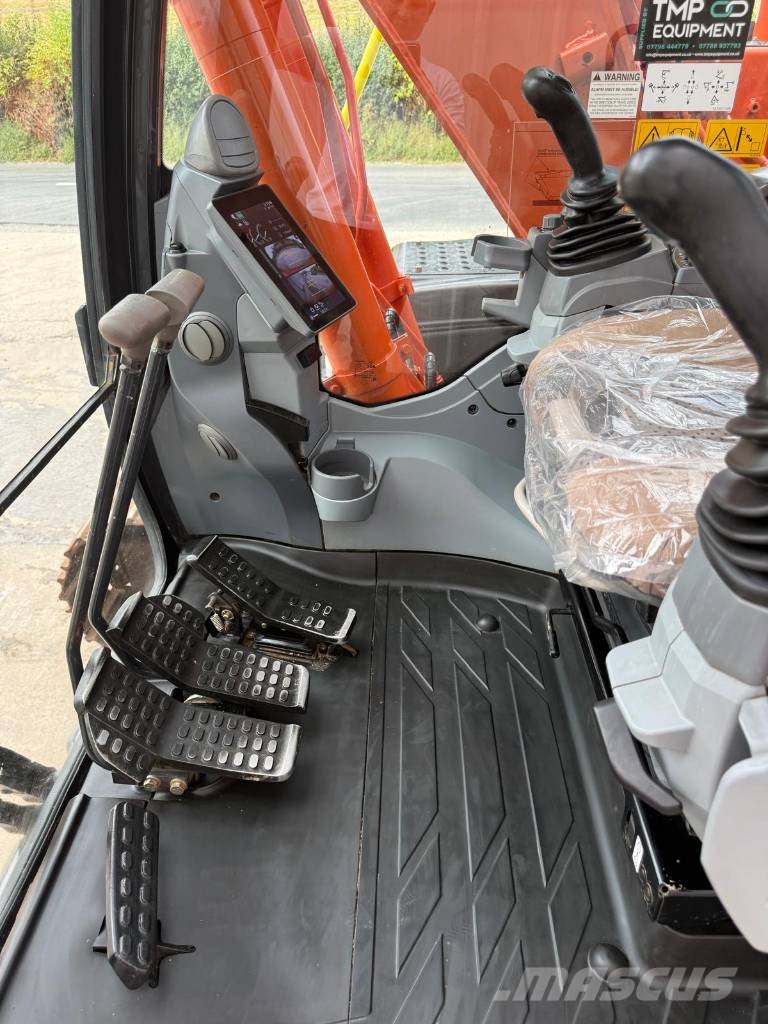 Hitachi ZX130LCN-7 Εκσκαφείς με ερπύστριες