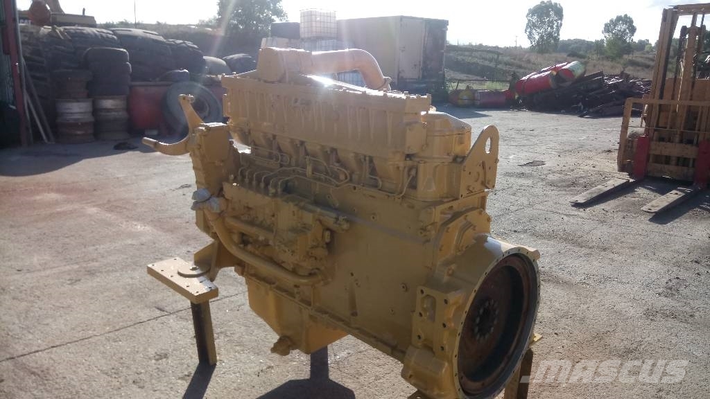 CAT 245 B محركات