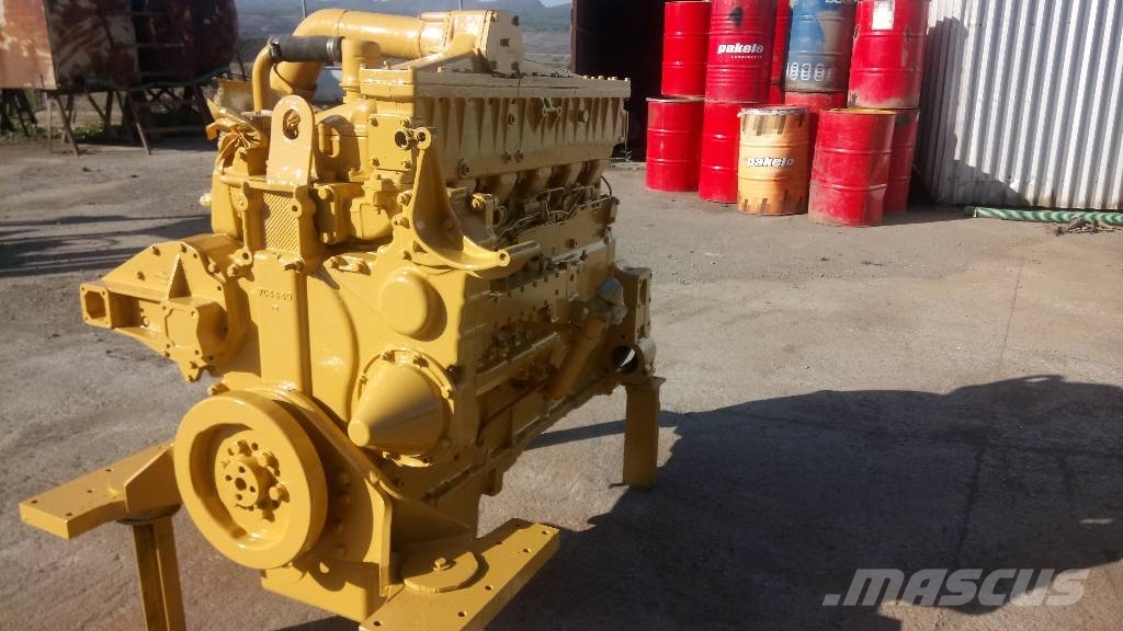 CAT 245 B محركات