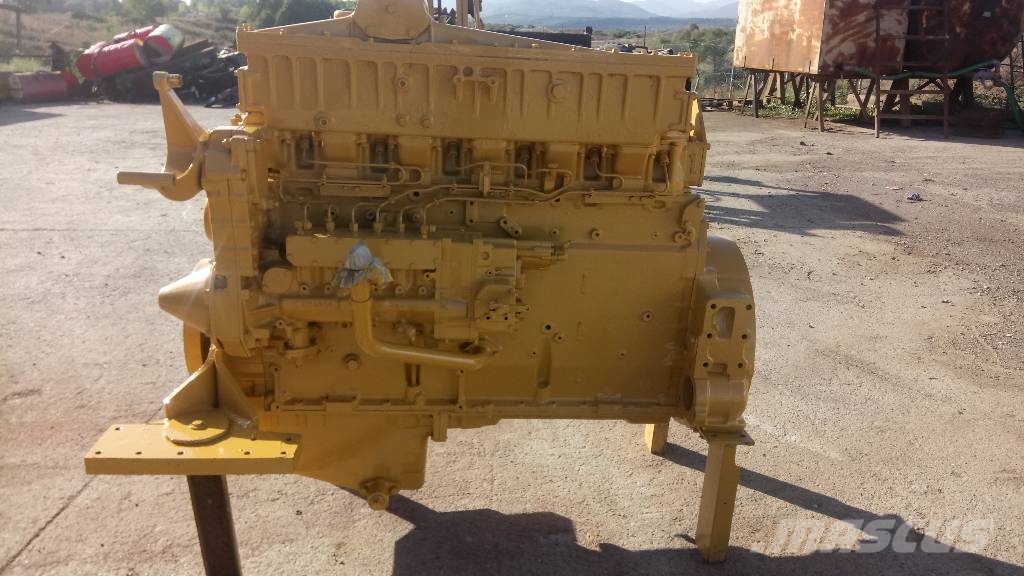 CAT 245 B محركات