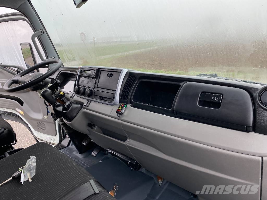 Mitsubishi CANTER FUSO 315-3.0/150 - JPM Vulcain endommagé Other