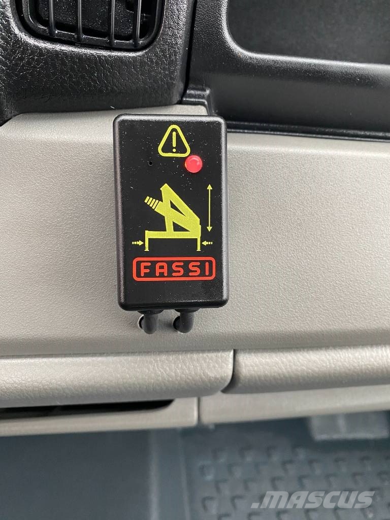 Mitsubishi CANTER FUSO 315-3.0/150 - JPM Vulcain endommagé Other