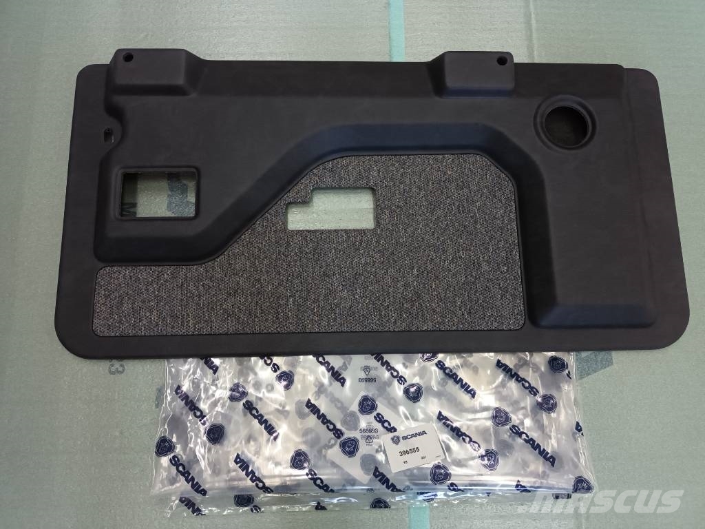 Scania DOOR TRIM PANEL 396555 캐빈 및 인테리어