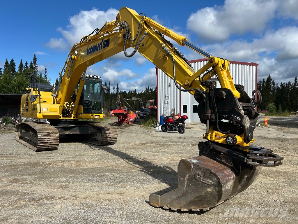 Komatsu PC 210 LC-11 حفارات زحافة