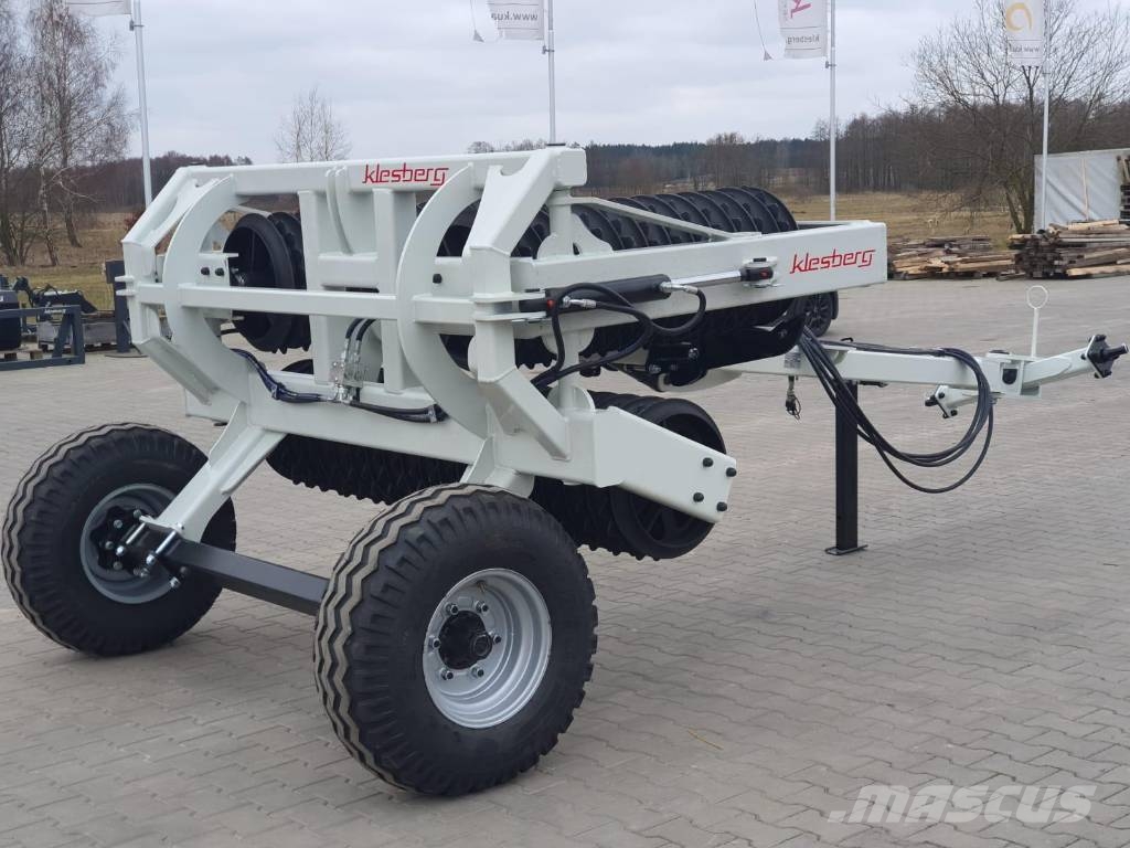 KLESBERG Wał Posiewny hydraulicznie składany Tavaluguri