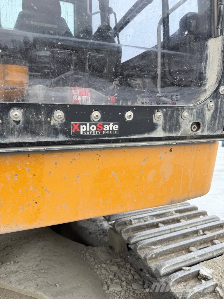 Liebherr R 956 HD حفارات زحافة