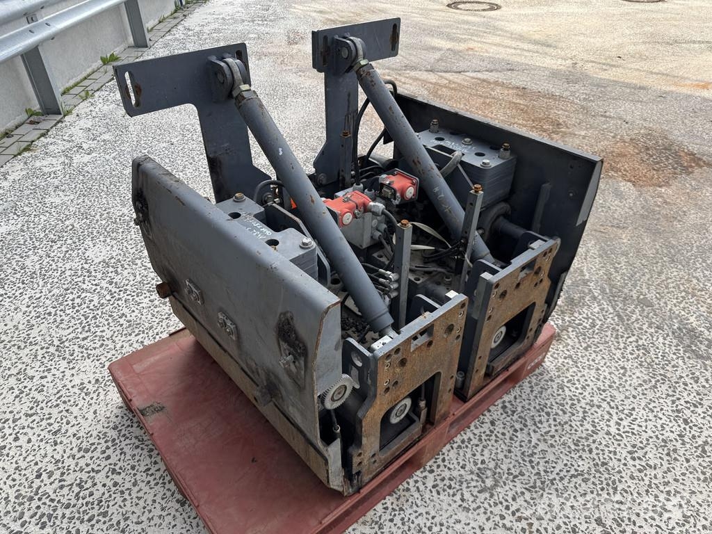 Vögele 2 X 0,75 M TV-3 建設機械 - その他