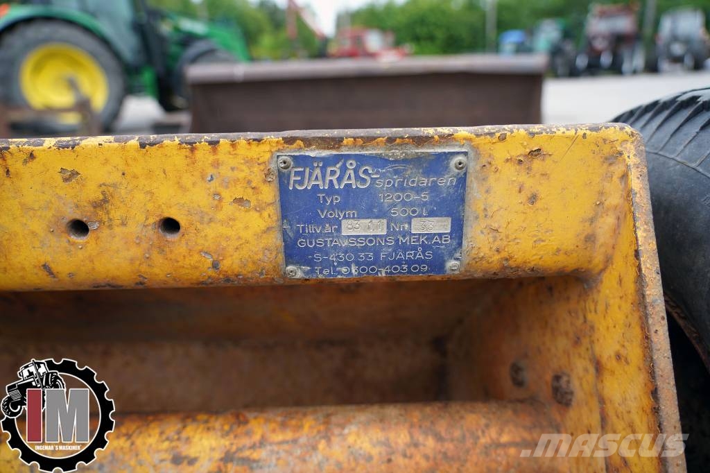 Fjärås 1200-5 Sandspridare Розсіювачі солі та піску