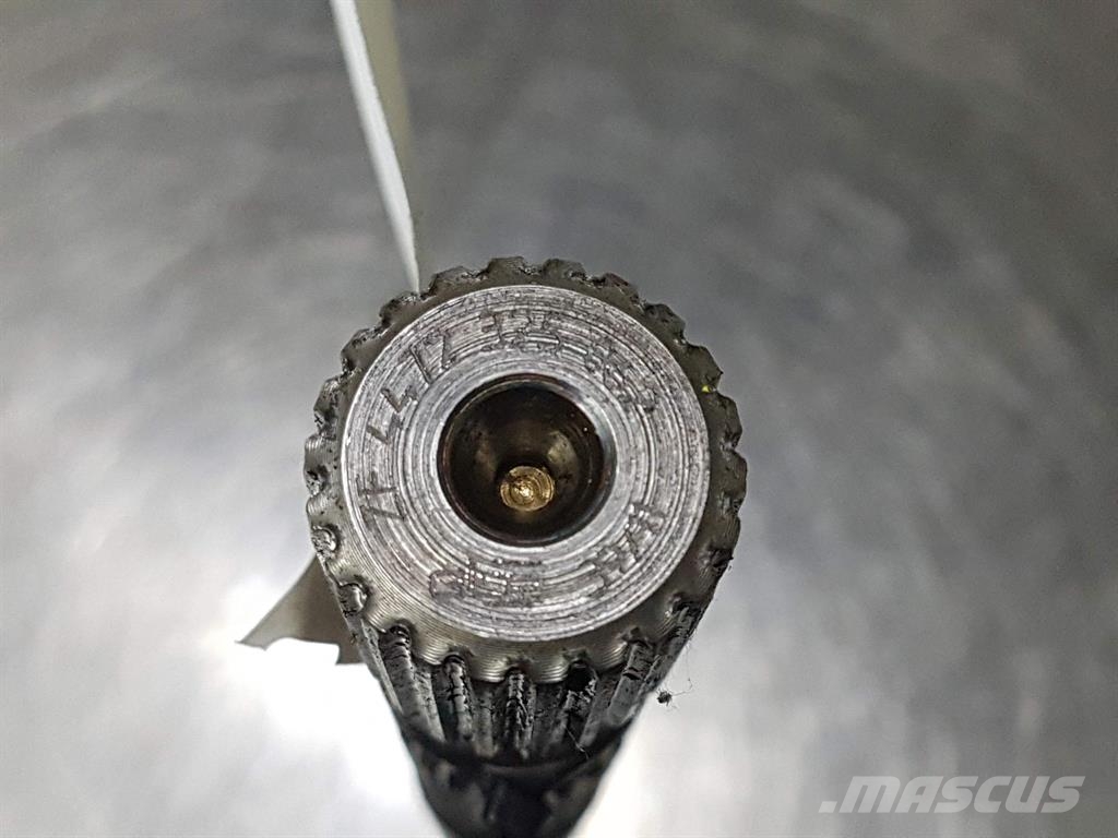 Volvo 15220136-4472325062/4472025318-Joint shaft Осі