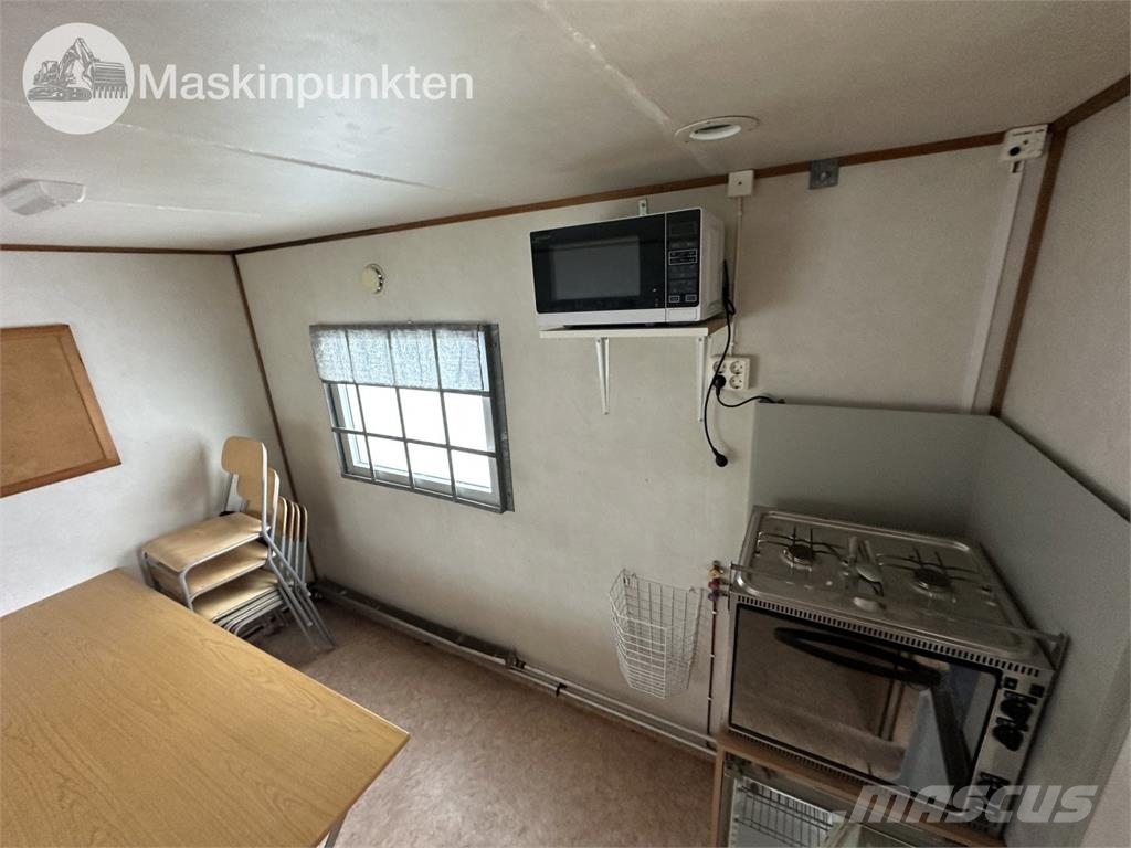  Lyckselevagnen PVT-6 Byggbarrack Настаняване на обекта
