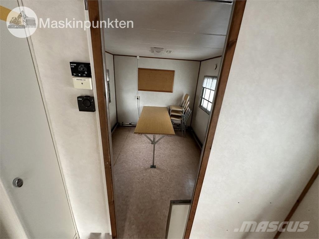  Lyckselevagnen PVT-6 Byggbarrack Настаняване на обекта
