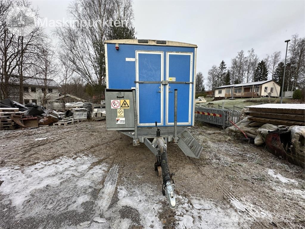  Lyckselevagnen PVT-6 Byggbarrack Настаняване на обекта

