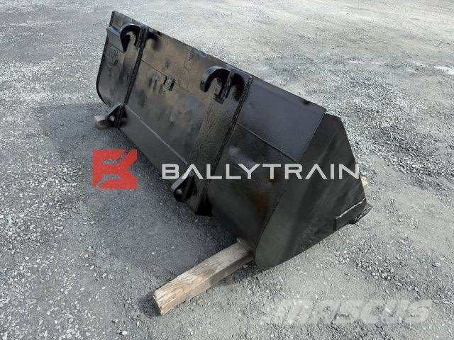 Strickland Telehandler Bucket (JCB Q-Fit) Kausi
