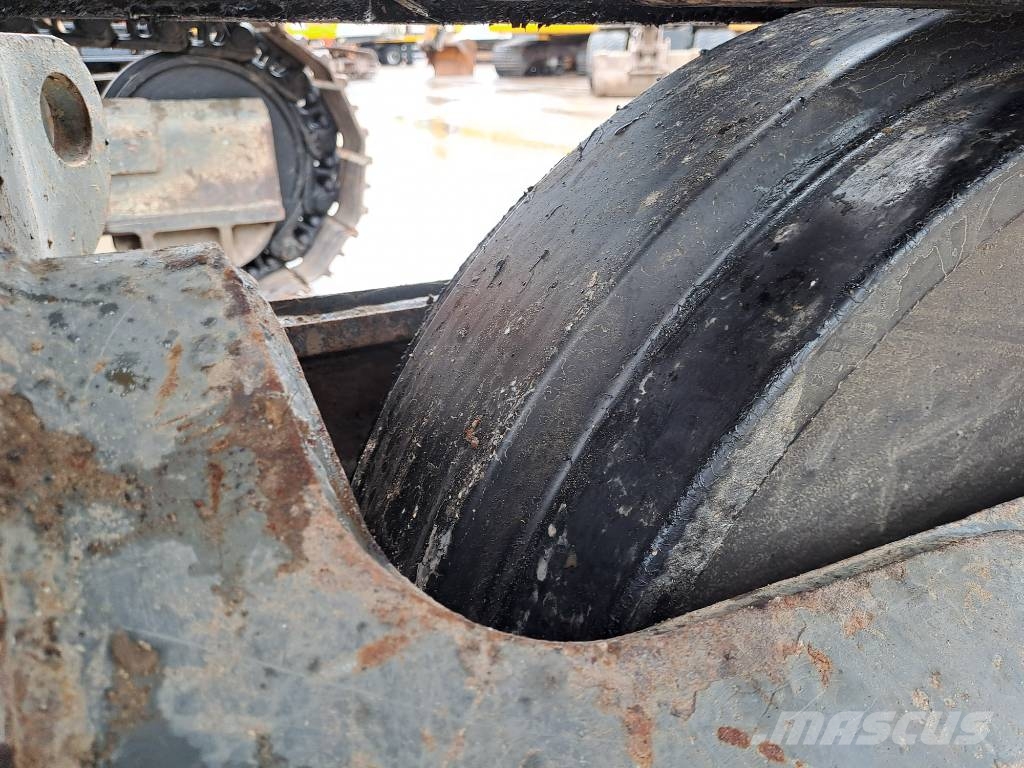 Liebherr R946LC Εκσκαφείς με ερπύστριες