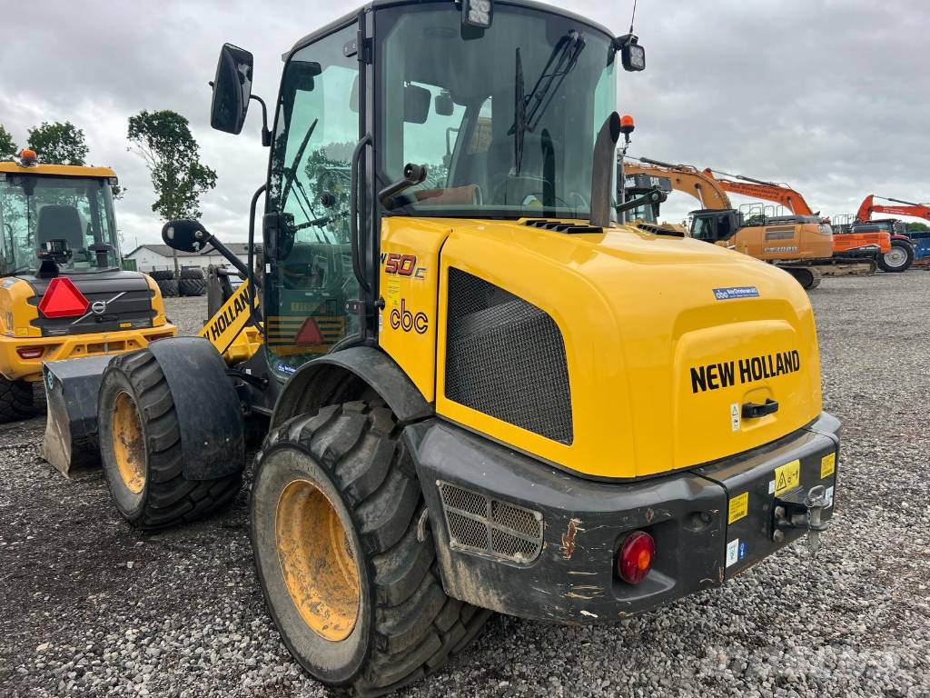 New Holland W 50 لوادر بعجل