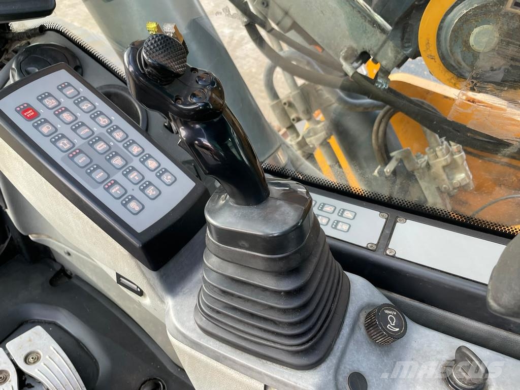 Liebherr R926LC Telakaivukoneet