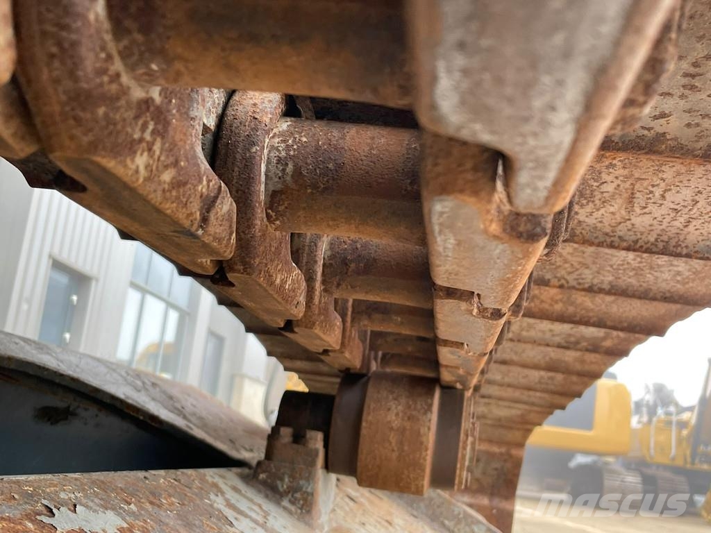 Liebherr R926LC Bagri goseničarji