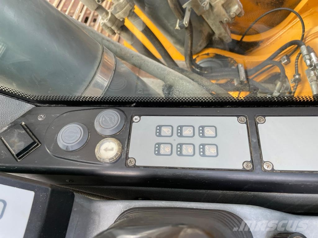 Liebherr R926LC Telakaivukoneet