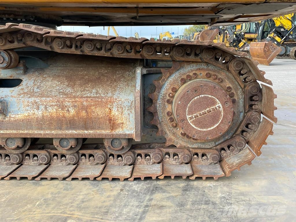 Liebherr R926LC Telakaivukoneet