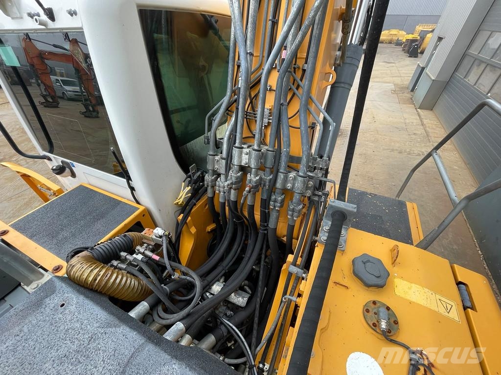 Liebherr R926LC Excavatoare pe șenile