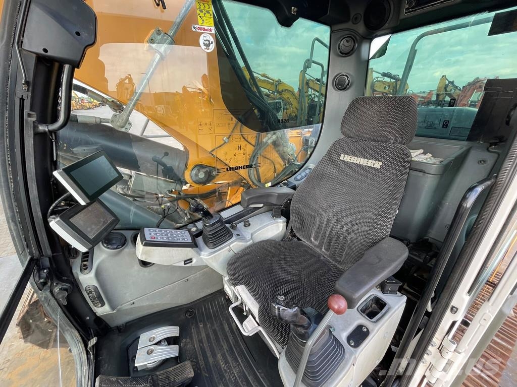 Liebherr R926LC Telakaivukoneet