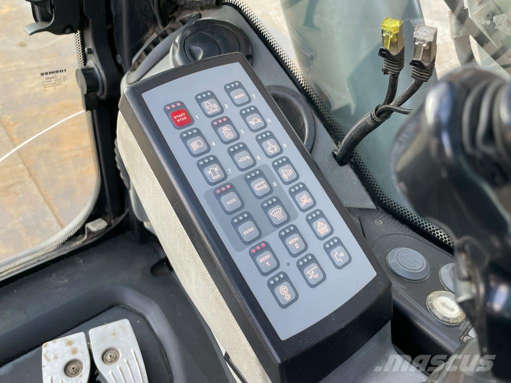 Liebherr R926LC Telakaivukoneet
