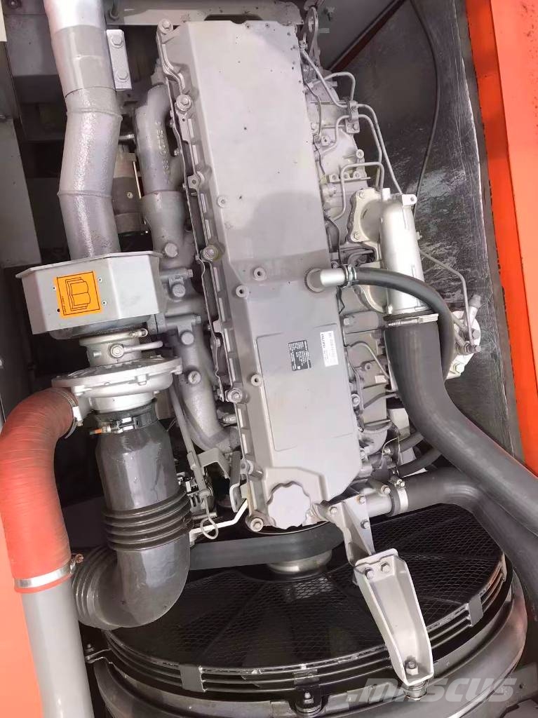 Hitachi ZX 350 -3G Bagri goseničarji