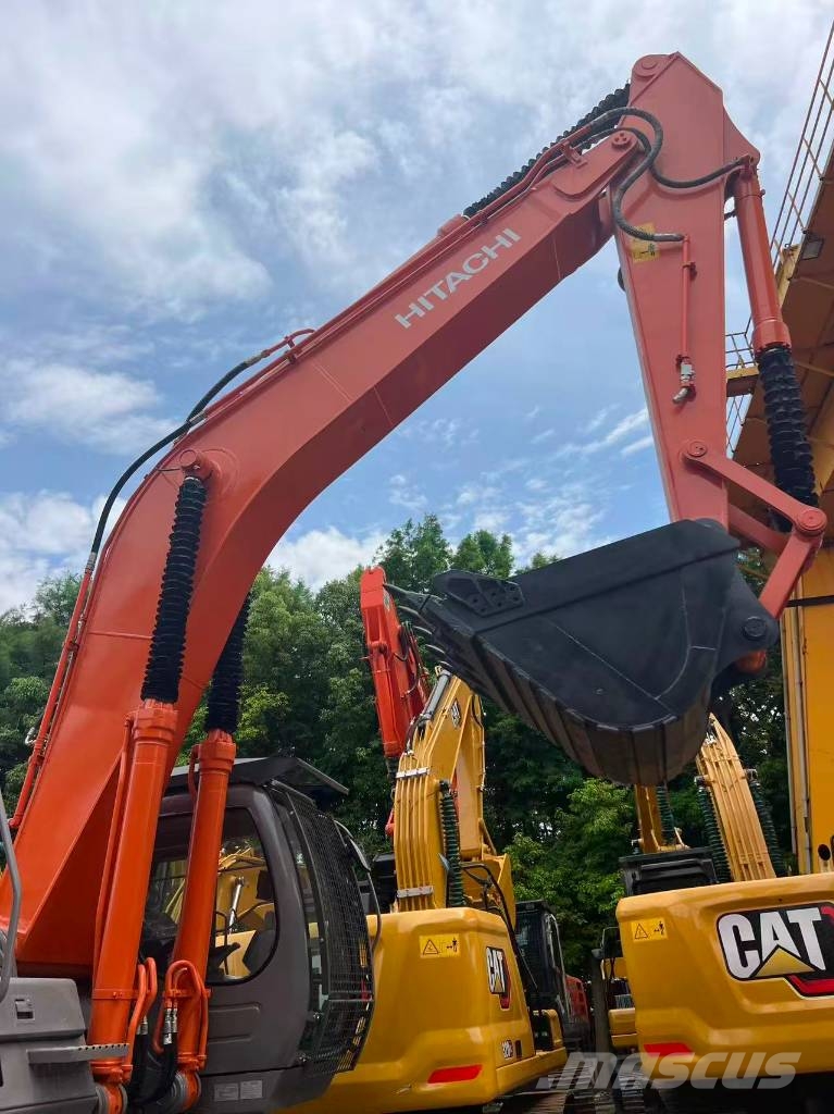 Hitachi ZX 350 -3G Bagri goseničarji